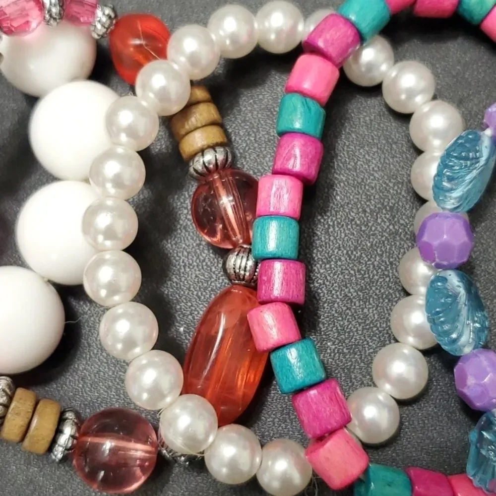 Child size stretch bracelet bundle
